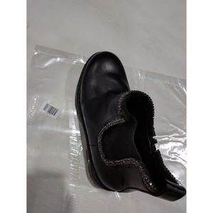 Palado Women Chelsea Ankle Boots Vuzor by Sila Sahin Black 13